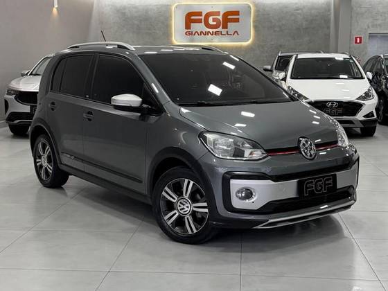 VOLKSWAGEN CROSS UP 1.0 TSI 12V FLEX 4P MANUAL VOLKSWAGEN CROSS UP 1.0 TSI 12V FLEX 4P MANUAL